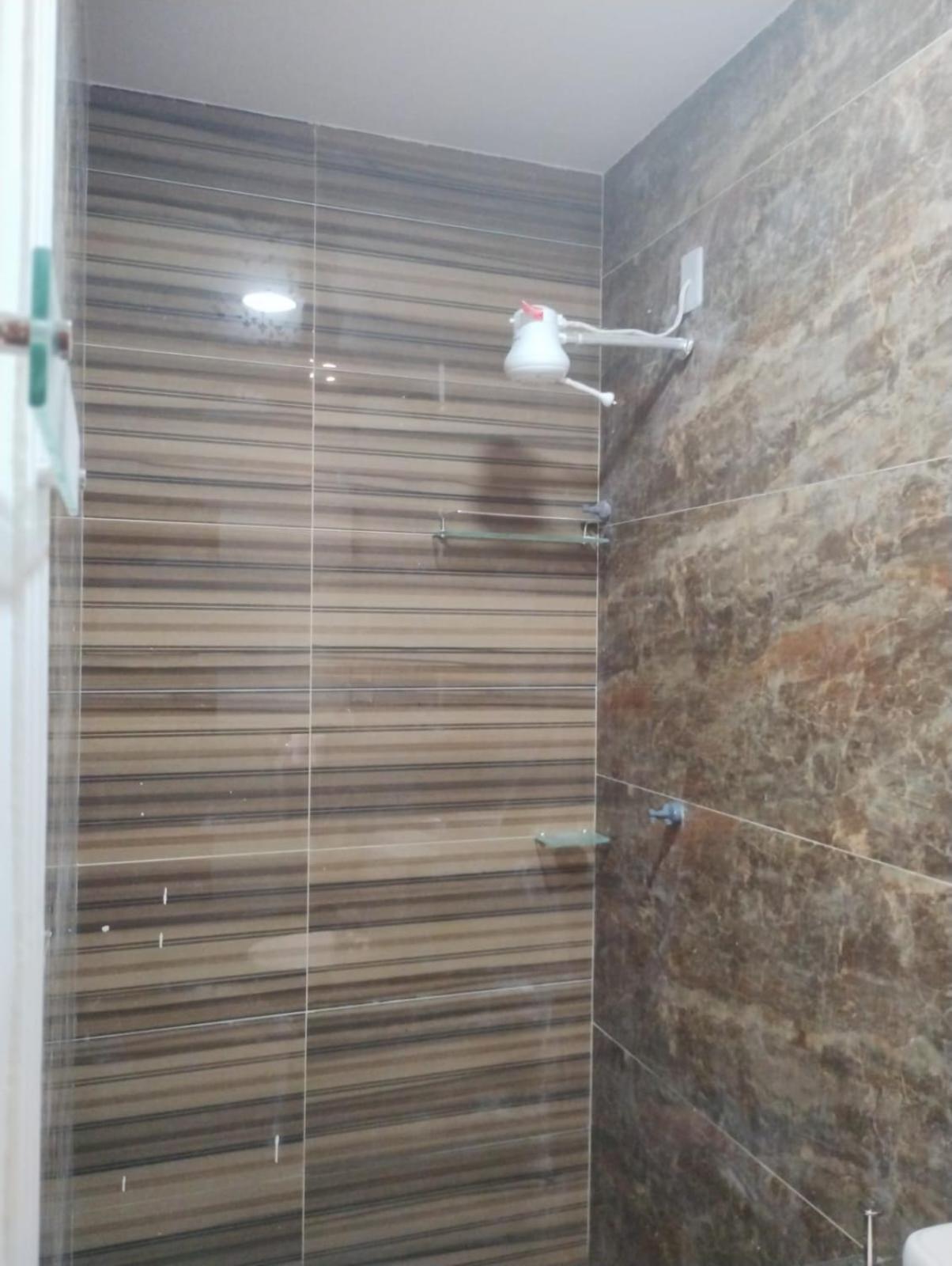 Pousada Recanto Beach House - Cabo Frio - Rj- Unamar- Cond Florestinha - 1 Min A Pe Da Praia Tamoios Exterior foto