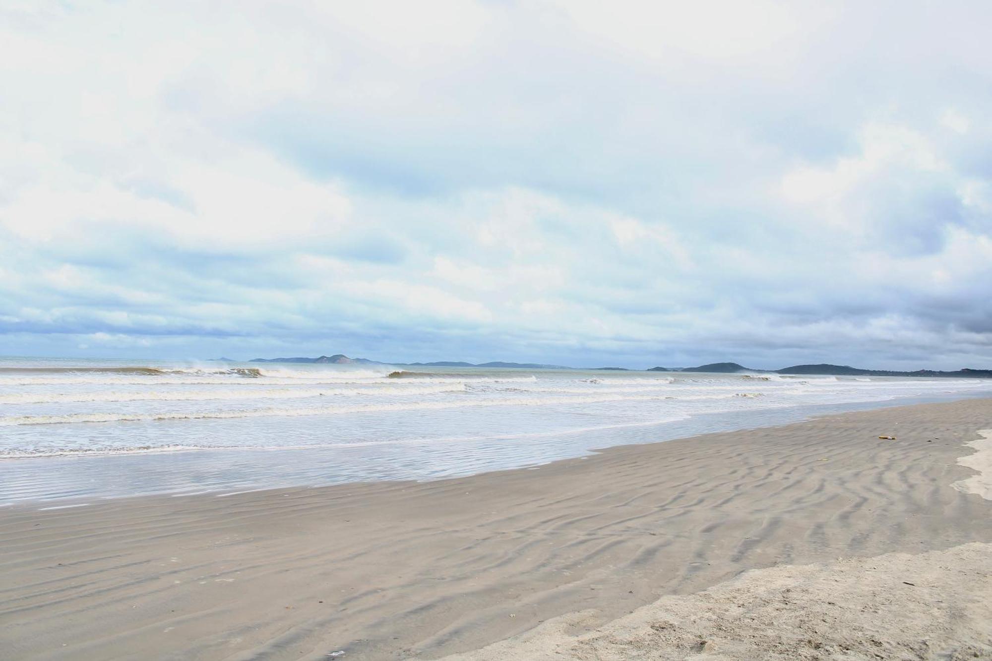 Pousada Recanto Beach House - Cabo Frio - Rj- Unamar- Cond Florestinha - 1 Min A Pe Da Praia Tamoios Exterior foto